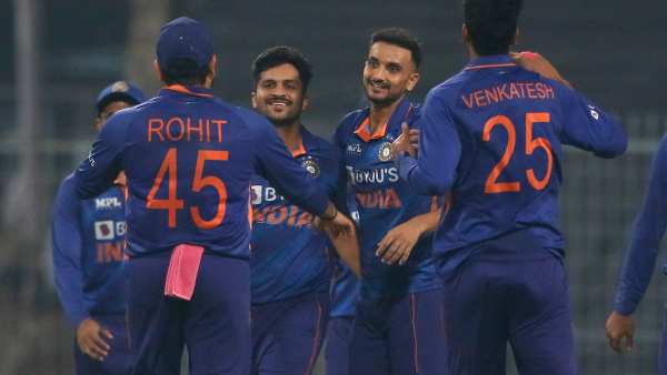 மிரண்டுப்போன பேட்ஸ்மேன் 