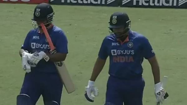 ஓப்பனிங்கில் ரிஷப் பண்ட் 