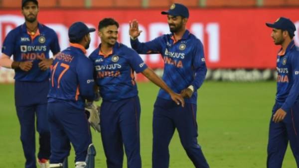 பிளேயிங் லெவன்