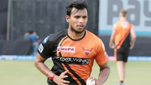 பவுலர்கள்