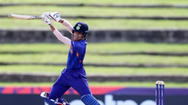 ராஜ் பவாவின் ஆட்டம்