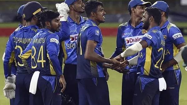 என்ன காரணம் 