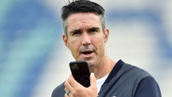 கொந்தளித்த ரசிகர்கள் 