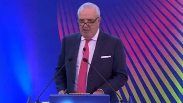 விறுவிறுப்பான ஏலம் 