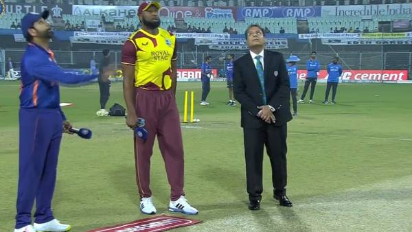 பிளேயிங் லெவன்