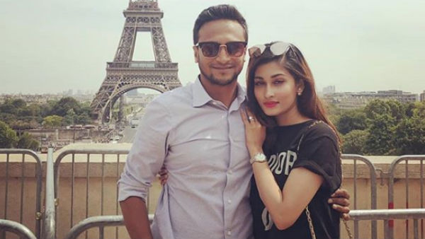 இலங்கை தொடர்