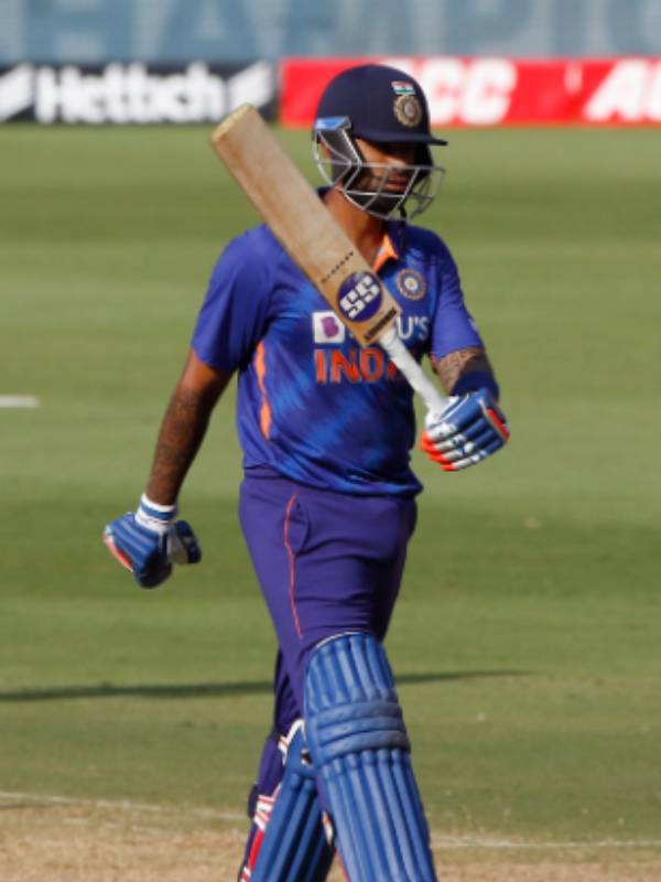 ஒதுக்கப்படும் சூர்யகுமார் 