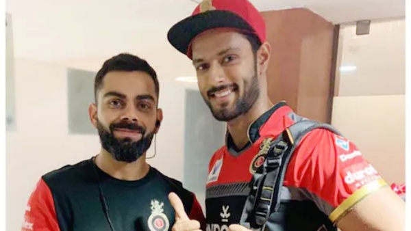 ஆல் ரவுண்டர்