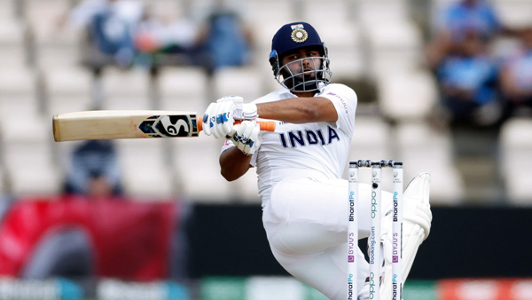 வேகமாக உயர்ந்த ஸ்கோர்