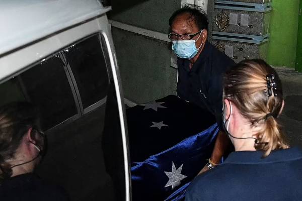 தனி விமானம்