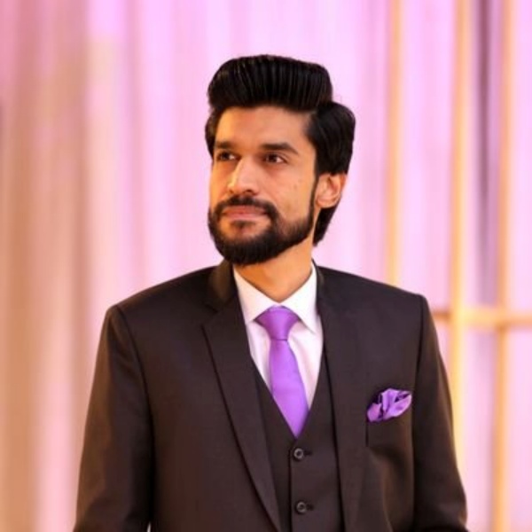 சர்ச்சைக்குரிய ட்வீட்