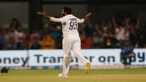 பும்ரா 5 விக்கெட்