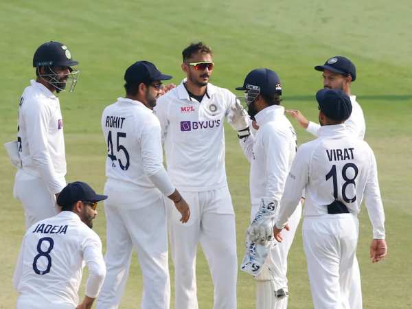 இலங்கையின் பரிதாபம் 