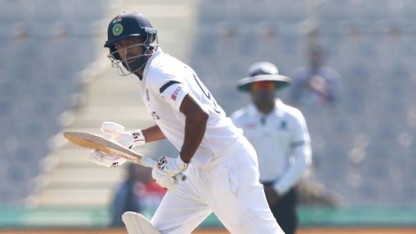 அஸ்வின் அரைசதம்