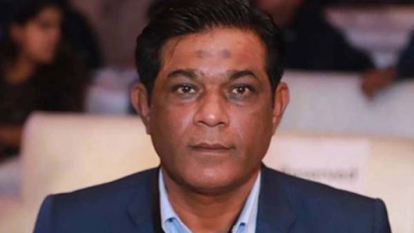 சீனியர் கண்டனம் 