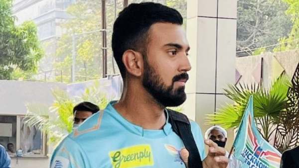 கோட்டைவிட்டார்