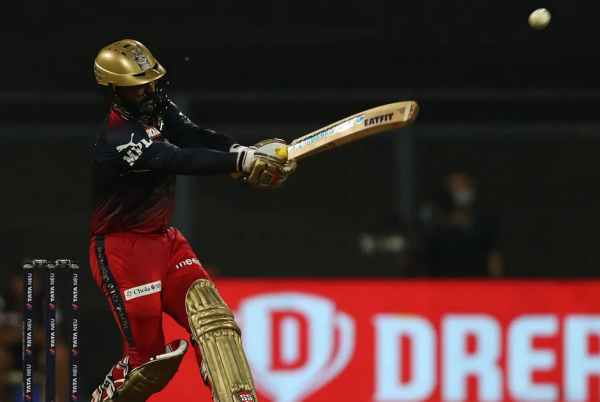 அசத்தல் பேட்டிங்