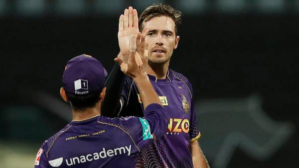 137 ரன்களுக்கு சுருண்டது