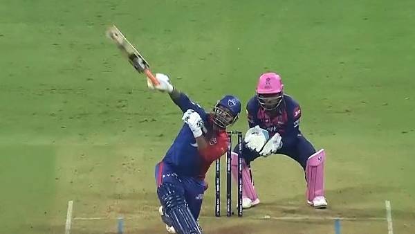 57 பந்துகளில் சதம் 