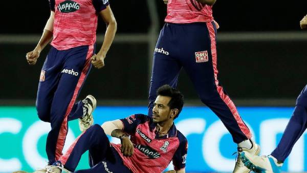 ஓரே ஓவரில் மாறிய ஆட்டம் 