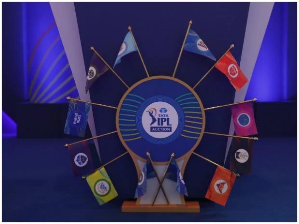 ரேட்டிங் சரிவு