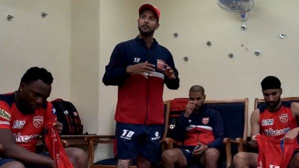 பஞ்சாப் அணி 