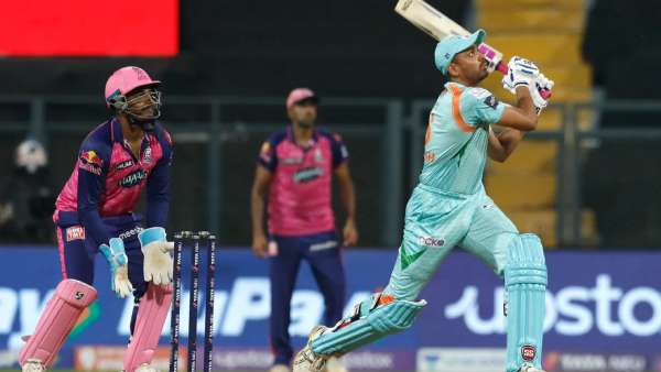 19 ரன்கள்