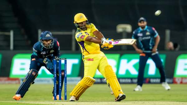 5 சிக்சர்கள்