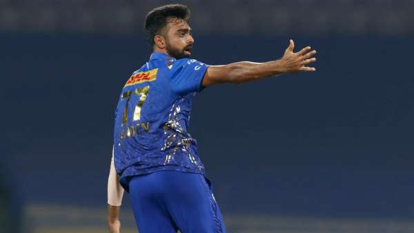 தோனி ஃபினிஷர் கிடையாது 