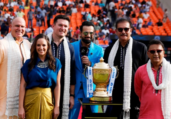  அதிர்ந்த ரசிகர்கள் 