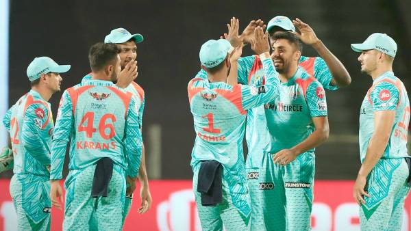  நடுவரின் முடிவு 