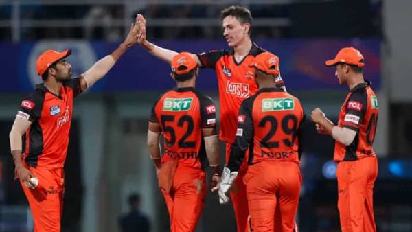 ஐதராபாத் அபாரம்