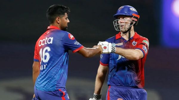 மார்ஷ் 63 ரன்கள்