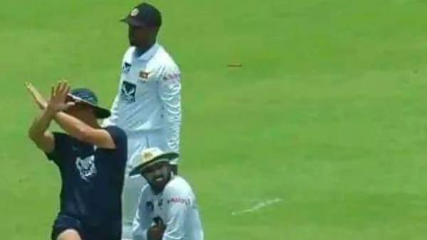 என்ன காரணம் 