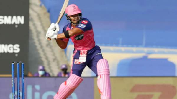 வீரர்களின் பட்டியல் 