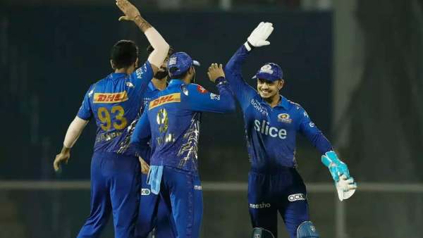 கடைசி ஓவர் திருப்புமுனை