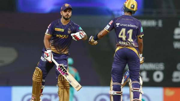  டிக்காக் ருத்ரதாண்டவம் 