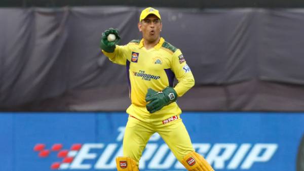 தோனி தந்த விளக்கம் 