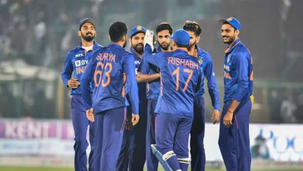 தொடர்ந்து சுற்றுப்பயணம் 