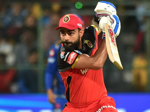 கோலி அடித்த சிக்ஸ்