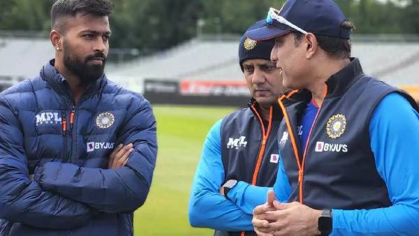 பந்தயத்தில் முந்தினார்