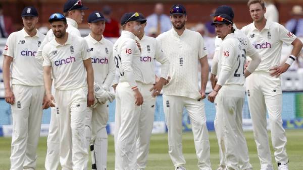  4 ஆபத்தான வீரர்கள்