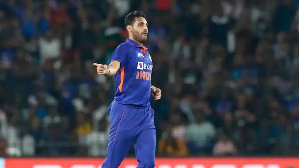 208 கிமீ வேகம்