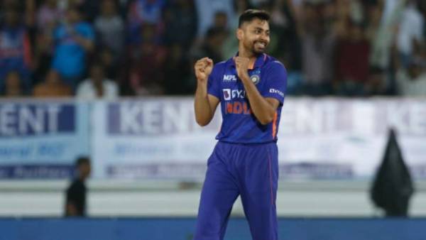 4 விக்கெட்