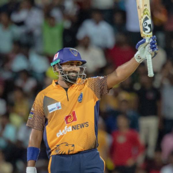 சஞ்சய் அதிரடி