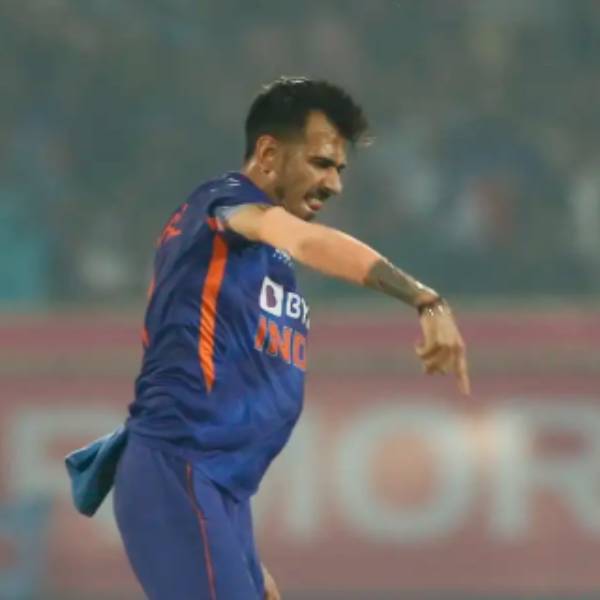 சாஹல் சிறப்பான பவுலிங் 