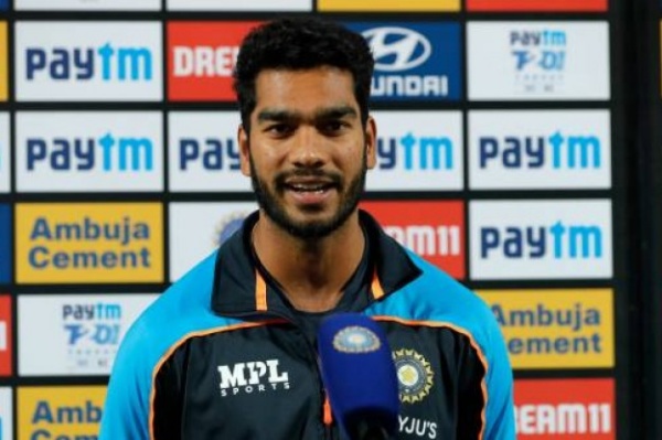 2 ஆல்ரவுண்டர்