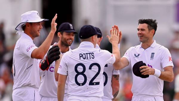 மழையால் ஆட்டம் தடை 