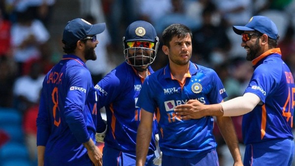 ப்ளேயிங் 11 ட்விஸ்ட் 