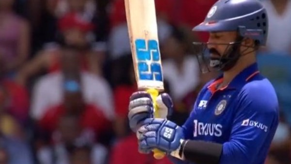  தினேஷ் கார்த்திக்கின் அதிரடி 